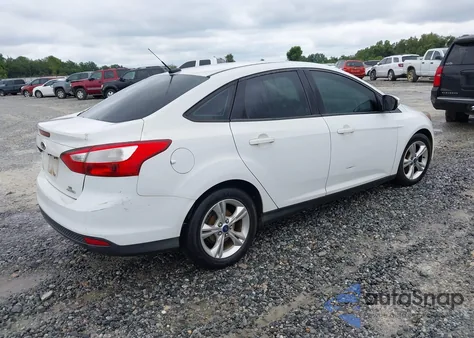 2014 Ford Focus Se from USA, damaged, VIN 1FADP3F20EL301001